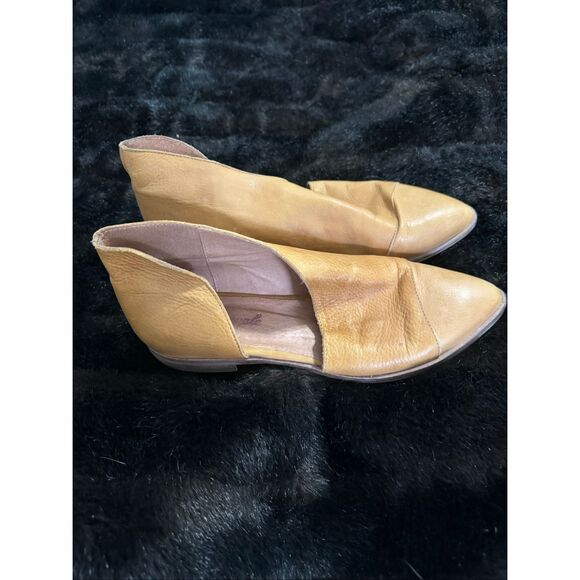 Free People Shoes - Free People Shoes Womens SZ EU 39 US 8.5 Brown Royale Flat Leather Boho Western